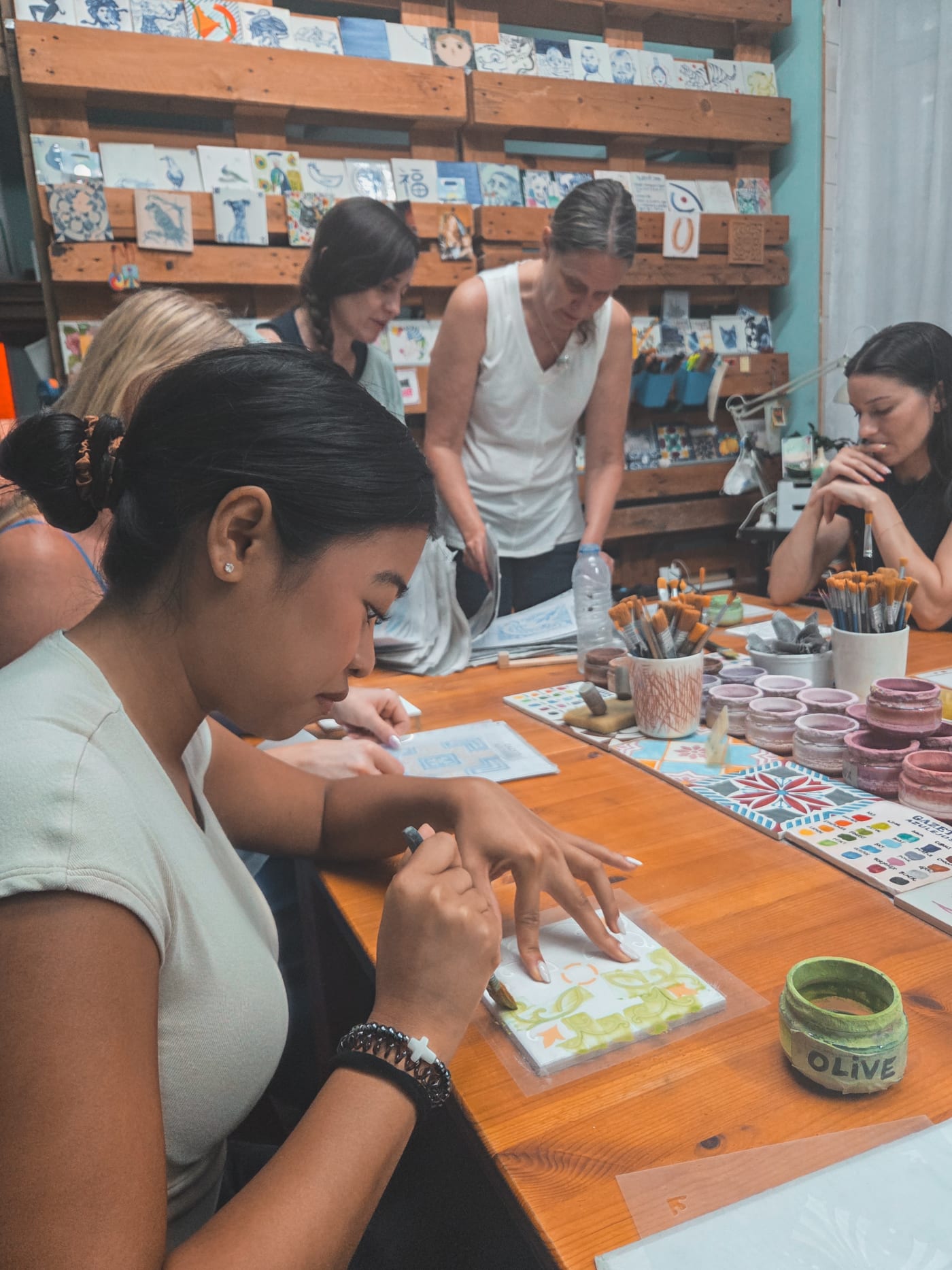 What a Portuguese Tile Painting Workshop Taught Us About Grief